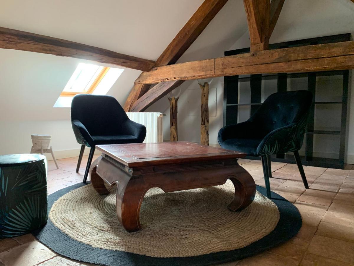 Le Regisseur Apartment Brissac-Quince ภายนอก รูปภาพ