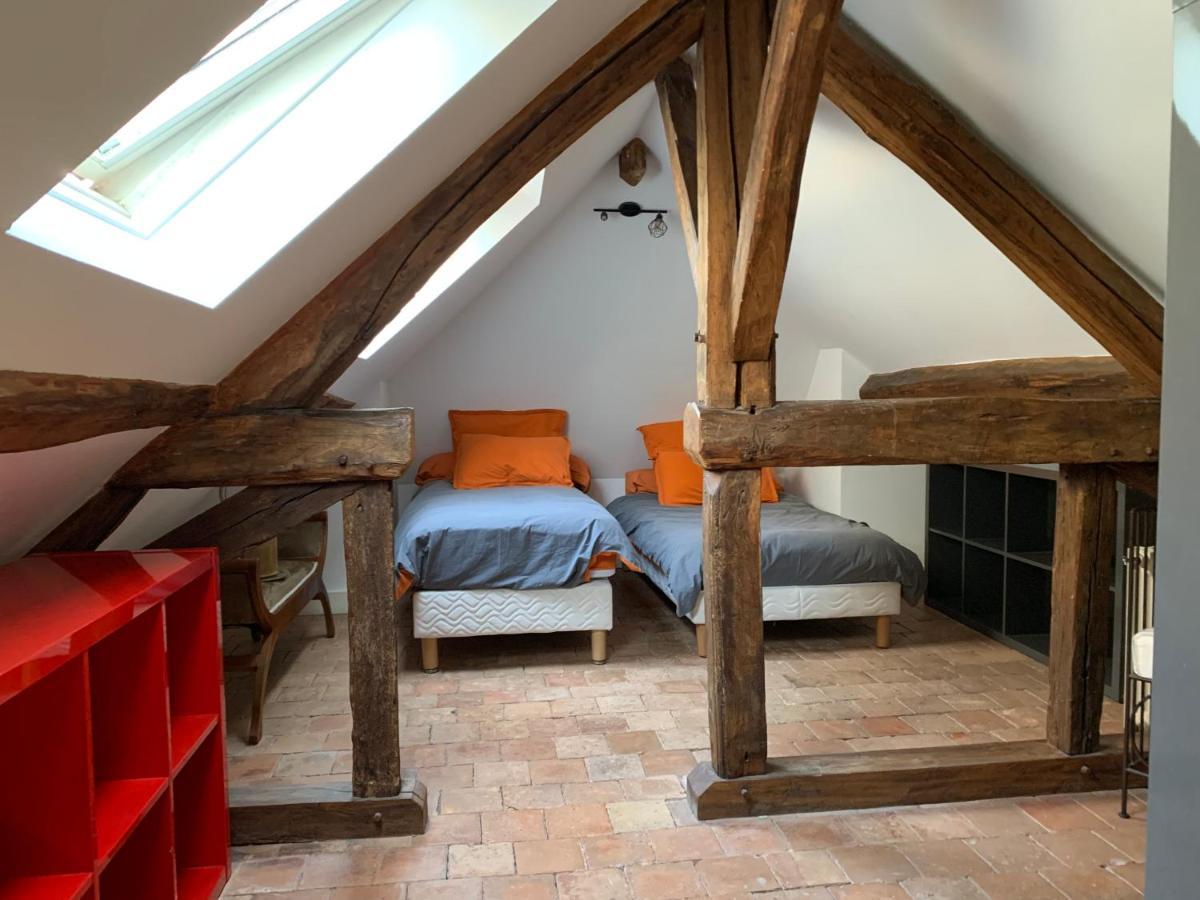 Le Regisseur Apartment Brissac-Quince ภายนอก รูปภาพ