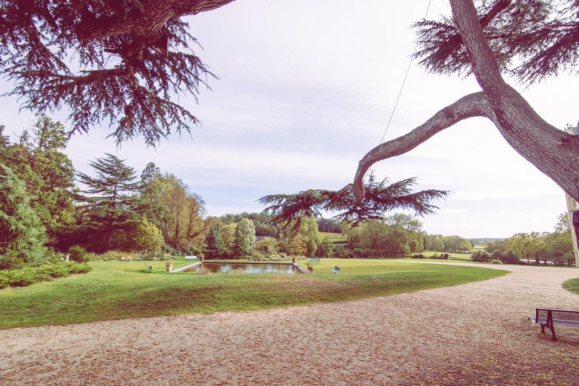 Le Regisseur Apartment Brissac-Quince ภายนอก รูปภาพ