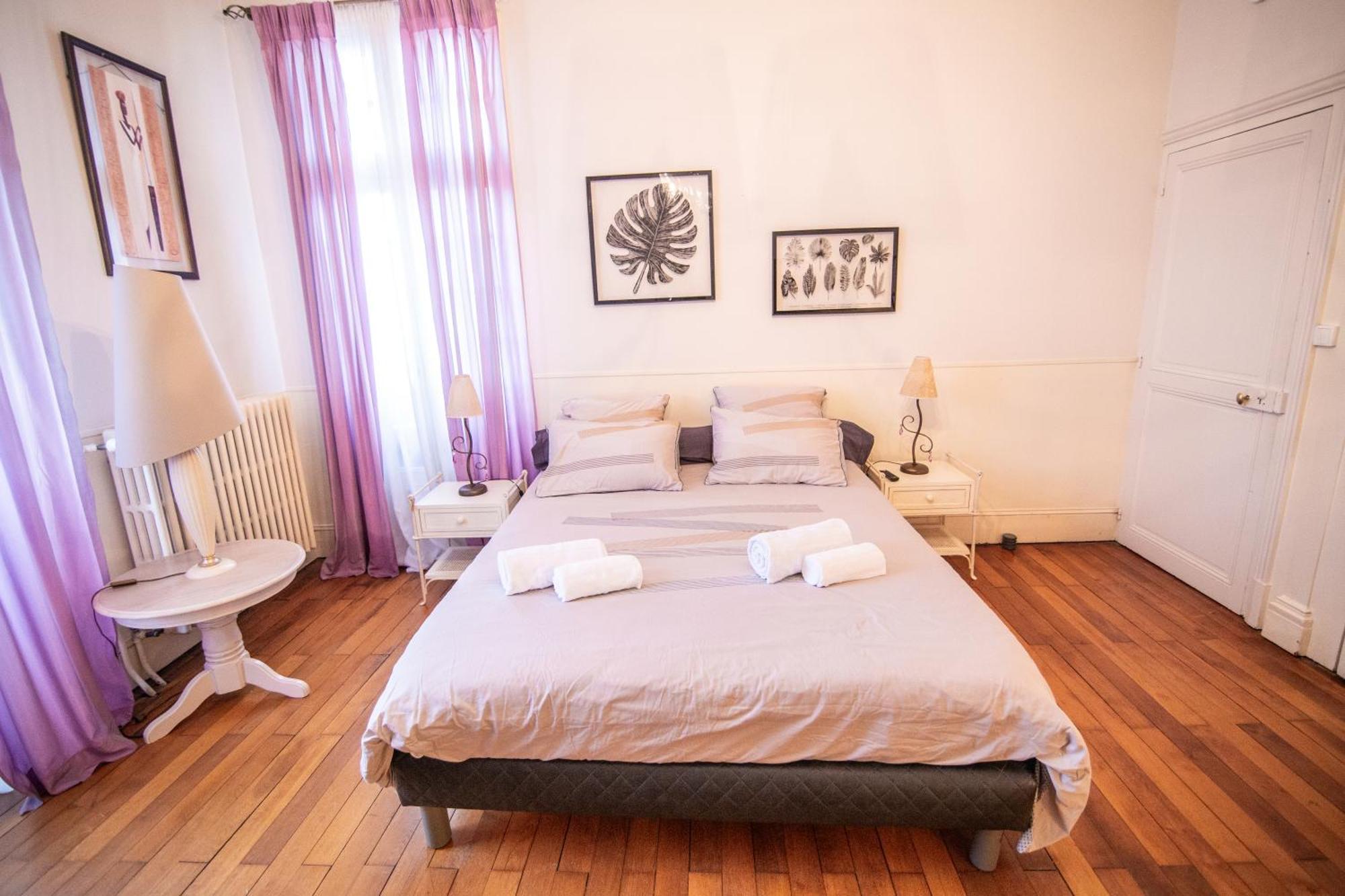 Le Regisseur Apartment Brissac-Quince ภายนอก รูปภาพ